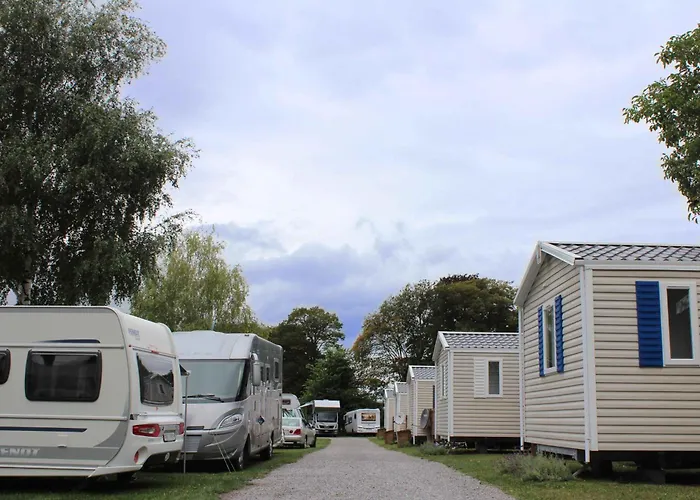 Campingplads De La Piscine *