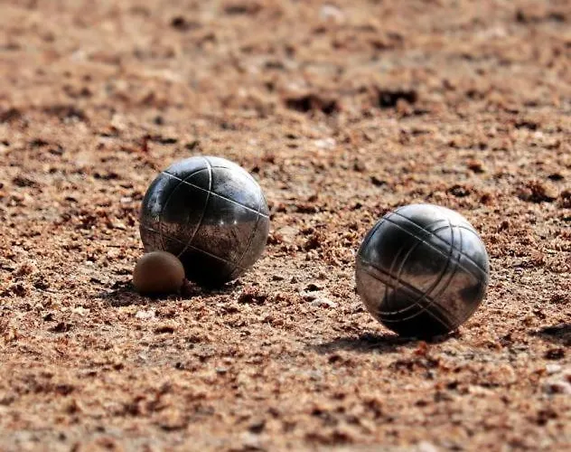 De La Piscine * Aigle